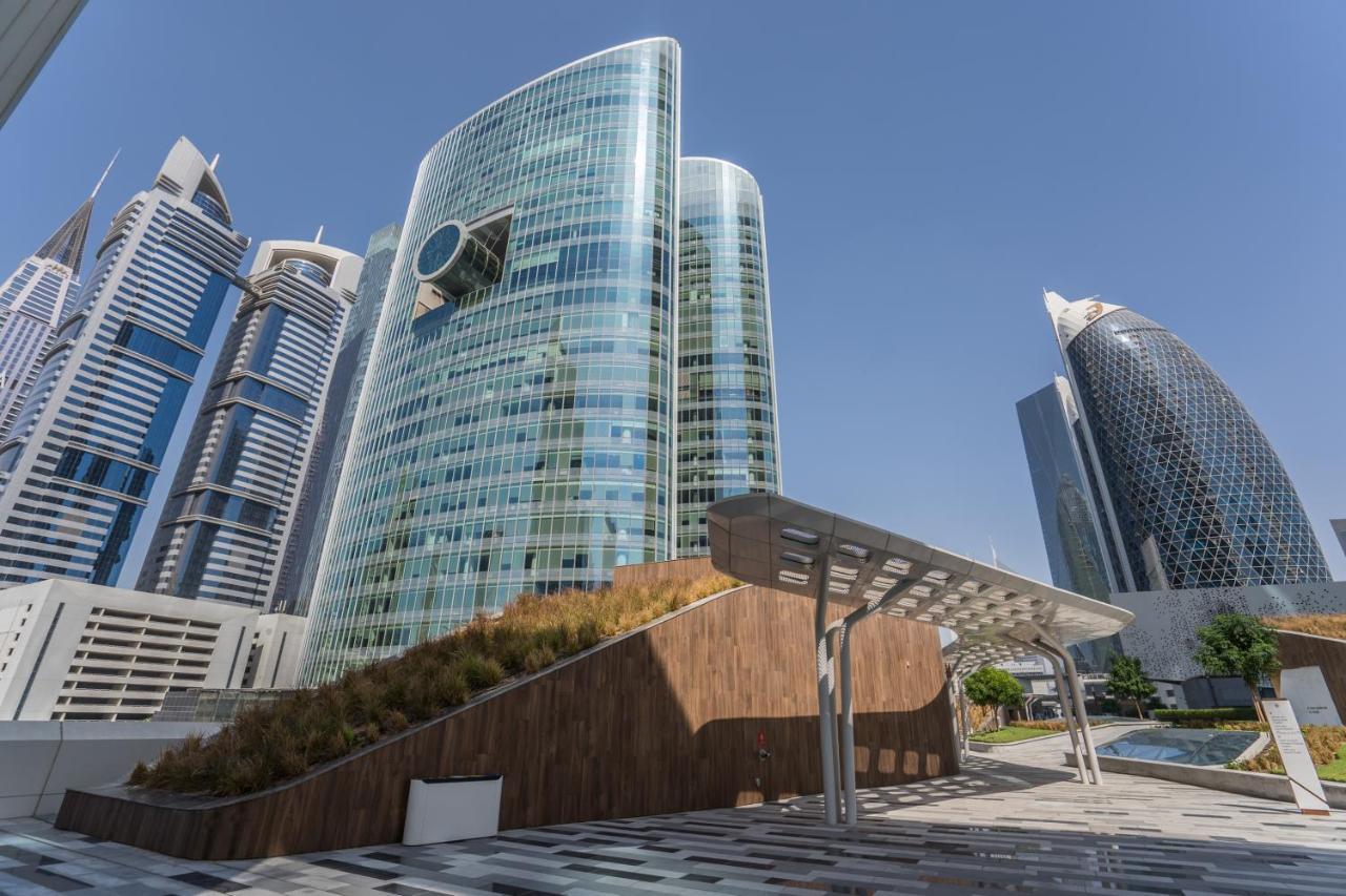 דובאי Higuests - Luxury Apartment In The Iconic Park Towers מראה חיצוני תמונה